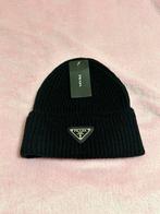 Prada muts, Kleding | Dames, Hoeden en Petten, Ophalen of Verzenden, Nieuw, One size fits all, Hoed