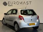 Toyota Yaris 1.3 VVTi Aspiration Automaat Airco Nap Nieuwe A, Euro 5, Stof, Gebruikt, 750 kg