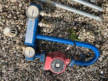 2 groeps verdeler en wat CV buizen beschikbaar voor biedingen