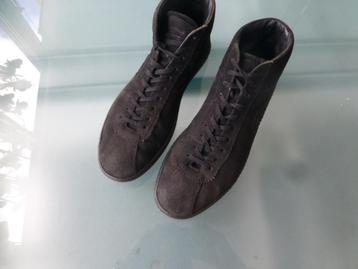 Santoni AMG 45 hoge suede sneakers. Zwart. Mat 45 beschikbaar voor biedingen
