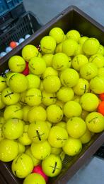 50 TaylorMade Distance Gele Golfballen, Sport en Fitness, Golf, Ophalen of Verzenden, Zo goed als nieuw, Bal(len)