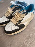 Travis scott 1 low, Blauw, Nieuw, Ophalen of Verzenden, Sneakers of Gympen