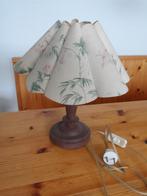 Leuk schemerlampje, Huis en Inrichting, Lampen | Tafellampen, Ophalen of Verzenden, Gebruikt, Hout, Minder dan 50 cm