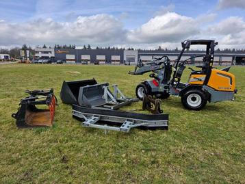 Giant G2700 HD+ 8 (aanbouw)delen. 2022 en slecht 321 uur beschikbaar voor biedingen
