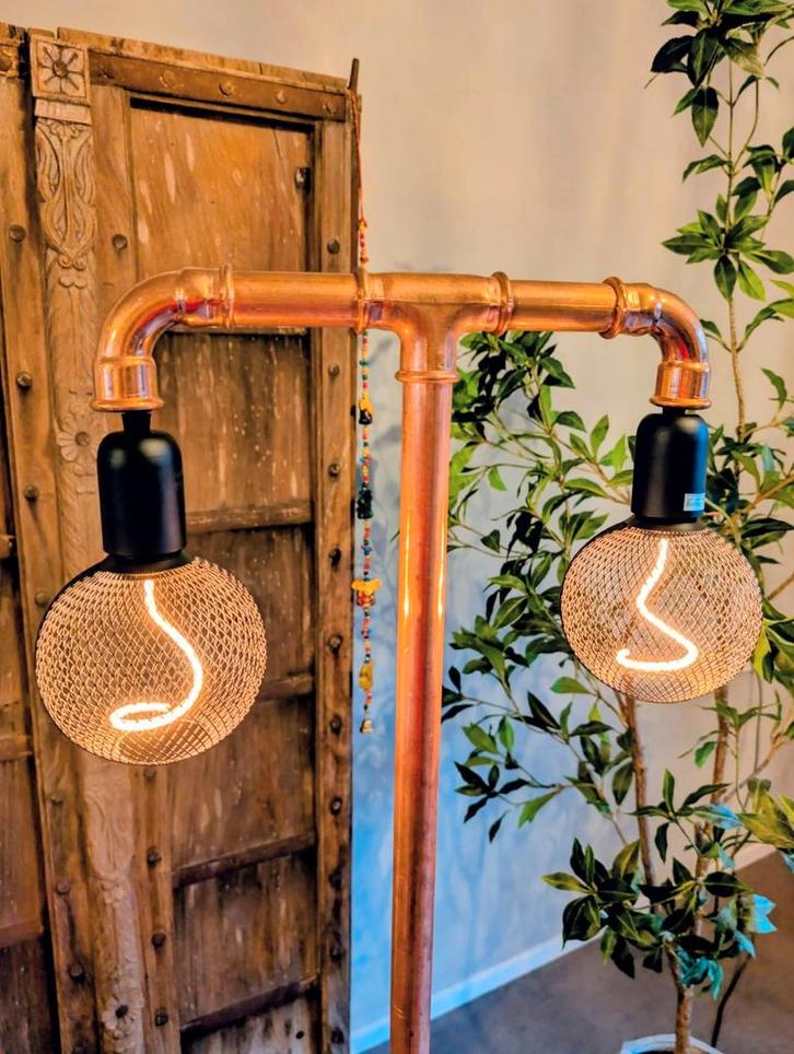 Industriële staande lamp, Huis en Inrichting, Lampen | Hanglampen, Nieuw, Minder dan 50 cm, Ophalen of Verzenden