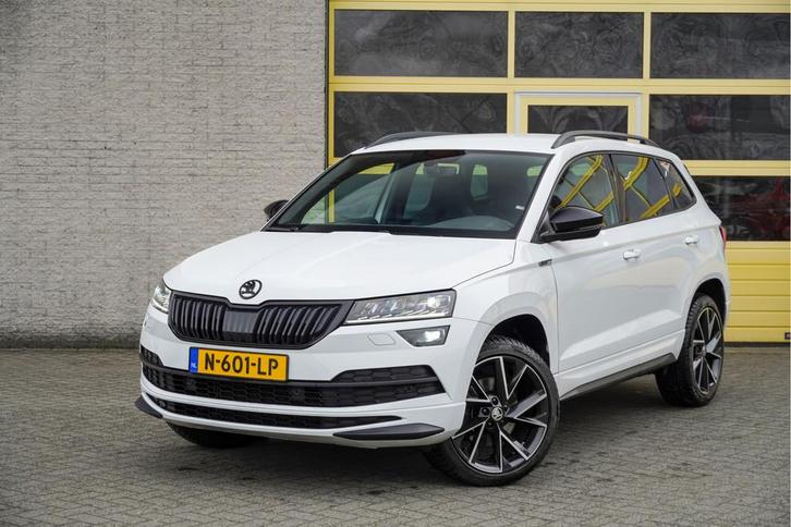 Skoda Karoq 1.5 TSI ACT 150PK! Automaat Sportline Business B, Auto's, Skoda, Te koop, Karoq, ABS, Achteruitrijcamera, Airbags