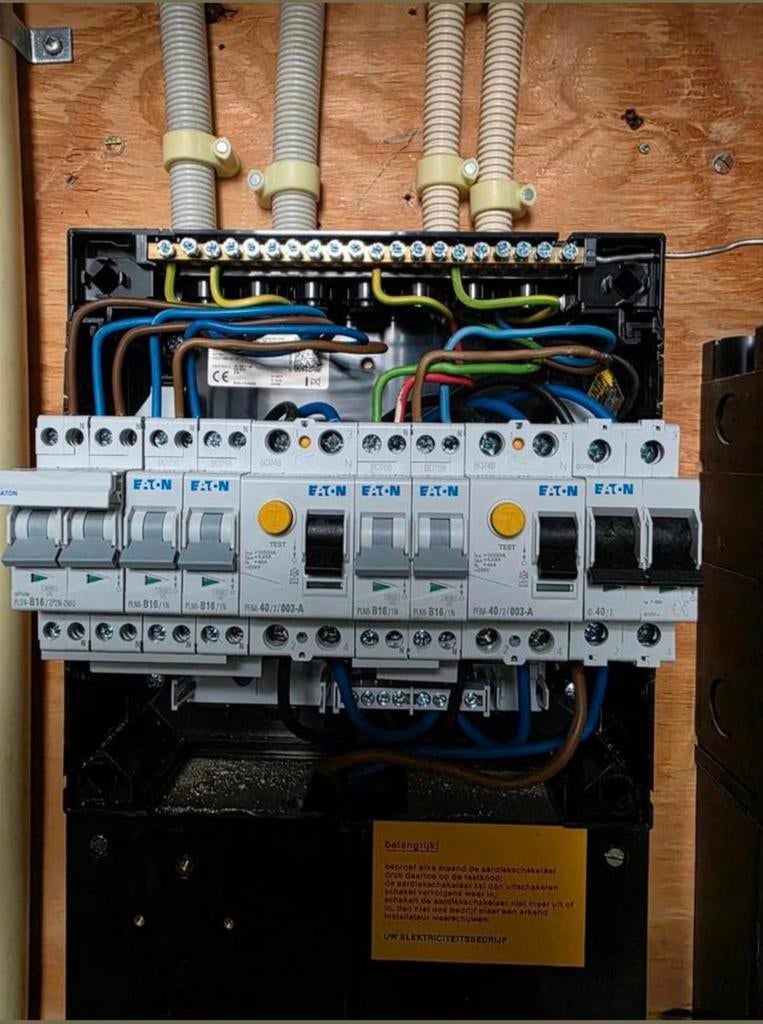 Elektricien omgeving Enschede/hengelo, Ophalen of Verzenden, Nieuw, Overige typen