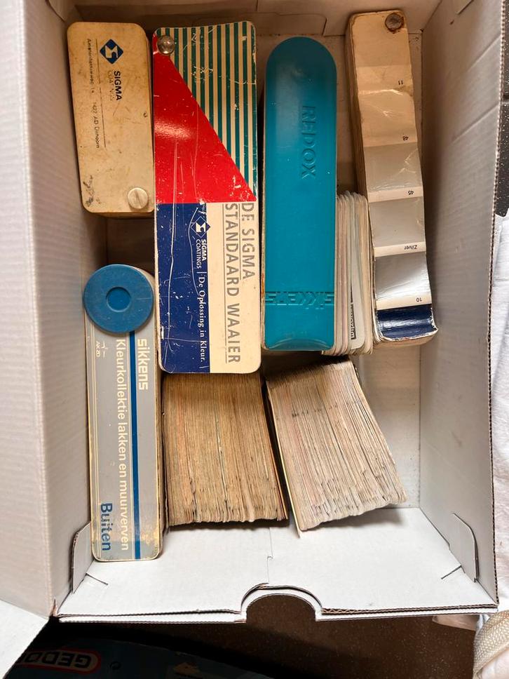 Kleurenwaaiers Sikkens/Wyzonol/Sigma - Diverse, Doe-het-zelf en Verbouw, Schildersmaterialen, Gebruikt, Overige typen, Ophalen of Verzenden