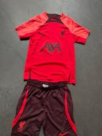 Liverpool trainingsset, Kinderen en Baby's, Jongen of Meisje, Sport- of Zwemkleding, Ophalen of Verzenden, Zo goed als nieuw