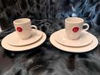 Douwe egberts espresso kopjes met schoteltjes, Huis en Inrichting, Ophalen, Zo goed als nieuw, Overige stijlen, Kop(pen) en/of Schotel(s)