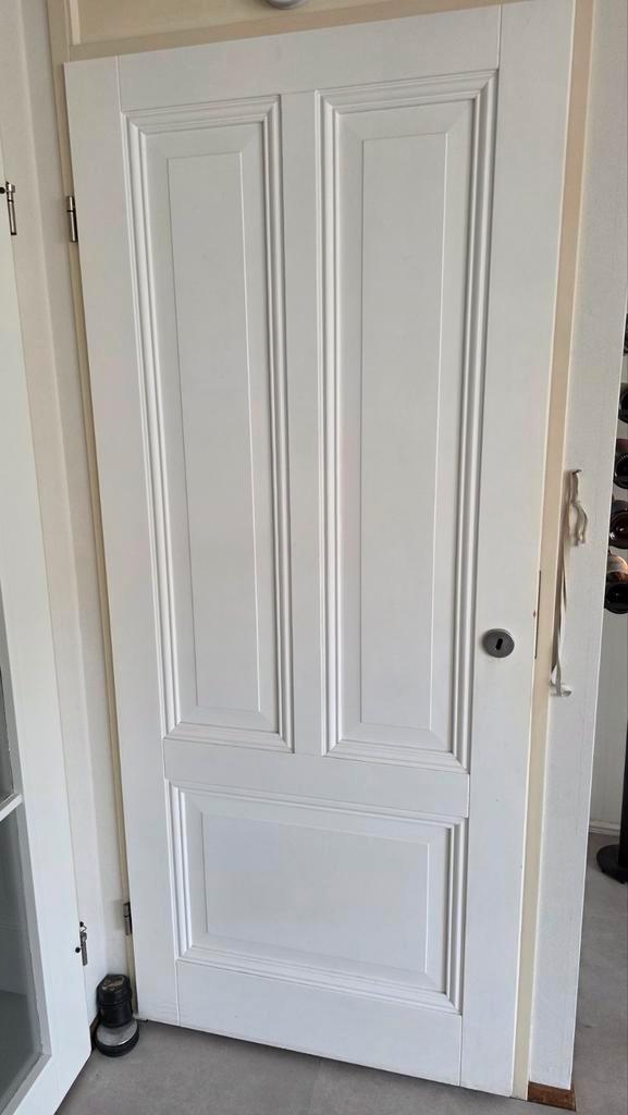 Klassieke kastdeur – opdek – linksdraaiend – 83  201 cm, Doe-het-zelf en Verbouw, Deuren en Horren, Gebruikt, Binnendeur, 200 tot 215 cm