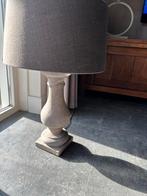 Lamp met betonnen voet, Overige materialen, 50 tot 75 cm, Ophalen of Verzenden, Zo goed als nieuw