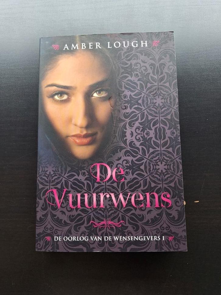De vuurwens door Amber Lough, Boeken, Fantasy, Ophalen of Verzenden