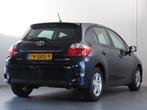Toyota Auris 1.8 Full Hybrid Aspiration (bj 2011, automaat), 136 pk, 4 cilinders, Blauw, Origineel Nederlands