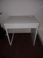Wit bureau Micke - Ikea, Huis en Inrichting, Bureaus, Ophalen, In hoogte verstelbaar, Zo goed als nieuw, Bureau