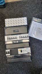 Eaton Holec 8 Groeps en Fornuisgroep Groepenkast Meterkast, Doe-het-zelf en Verbouw, Elektra en Kabels, Ophalen of Verzenden, Gebruikt