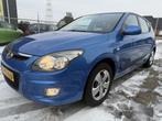 Hyundai i30 1.4i Blue Dynamic Airco (bj 2010), Gebruikt, 4 cilinders, 1396 cc, Blauw