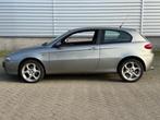 Alfa Romeo 147 1.6 T.Spark Progression (INRUILKOOPJE), Auto's, Alfa Romeo, Voorwielaandrijving, Stof, Gebruikt, Zwart