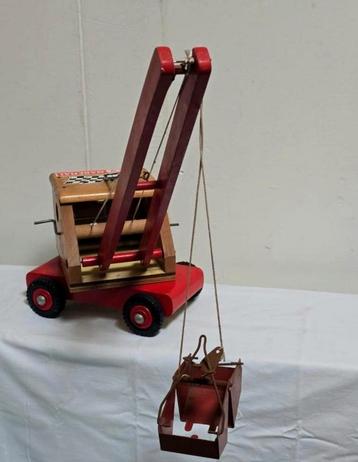 Vintage houten hijskraan oude Kraanwagen jaren 60 speelgoed  beschikbaar voor biedingen