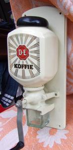 oude koffiemolen / DE koffiemolen/ Douwe Egberts, Antiek en Kunst, Antiek | Keukenbenodigdheden, Ophalen of Verzenden