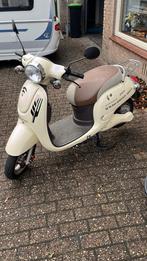 Yadea em05 electrische scooter, Elektrisch, Zo goed als nieuw, Ophalen, Overige merken