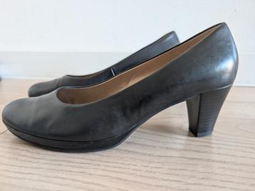 Zwart leren pumps Gabor, 40 beschikbaar voor biedingen
