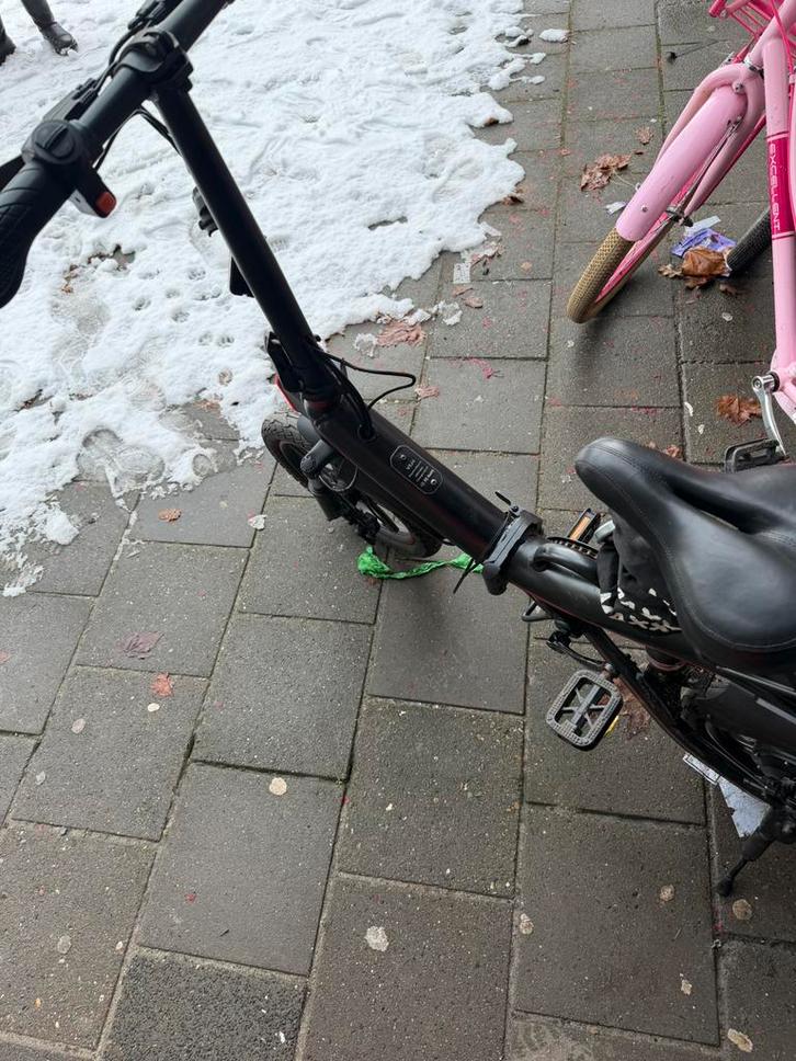Ouxi v5 (16 inch), Fietsen en Brommers, Elektrische fietsen, Zo goed als nieuw, Overige merken, Ophalen of Verzenden