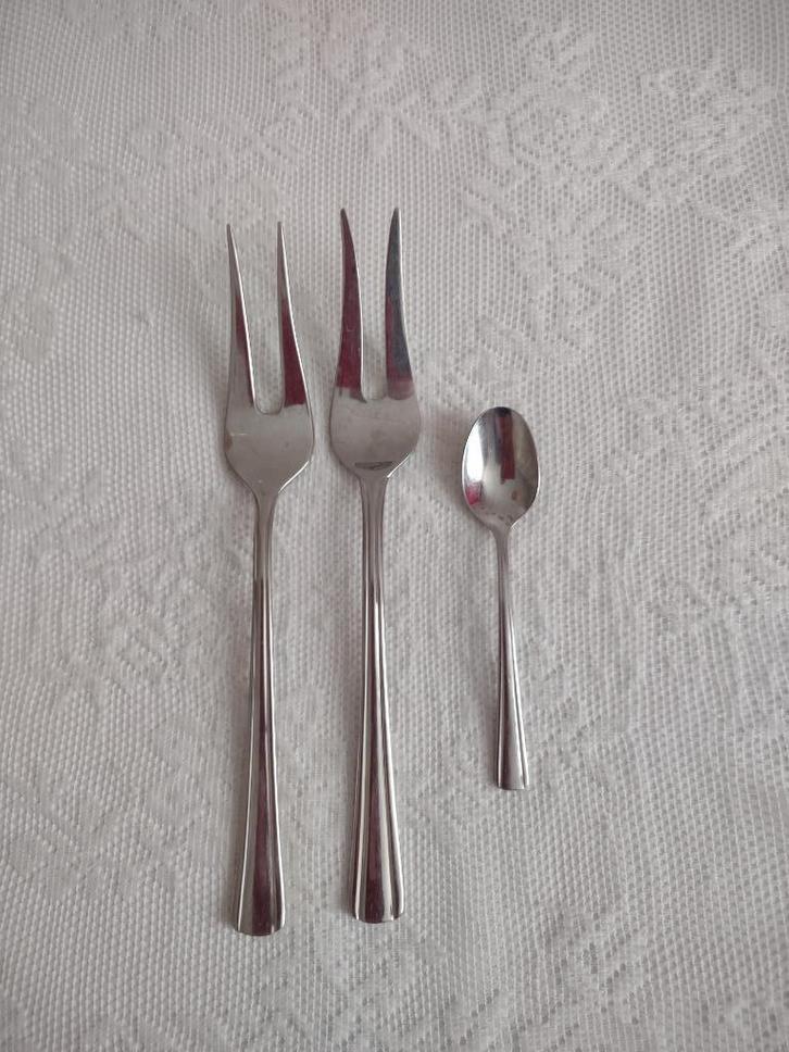 keltum cindy enkele bestekdelen, Antiek en Kunst, Antiek | Bestek, Ophalen of Verzenden