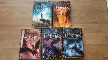 5 Delige Serie    **   Percy Jackson    **    Rick Riordan beschikbaar voor biedingen