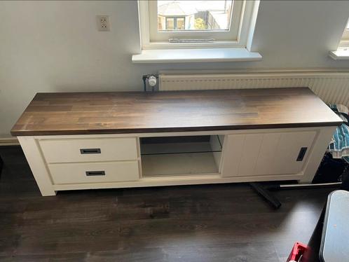 GRATIS tv meubel en salontafel, Huis en Inrichting, Kasten | Televisiemeubels, Gebruikt, Ophalen