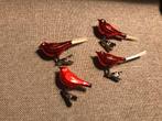 4 vintage kleine rode vogels op knijper, Diversen, Kerst, Ophalen of Verzenden, Gebruikt