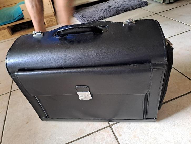 Leren piloten/chauffeurs koffer, Sieraden, Tassen en Uiterlijk, Koffers, Gebruikt, Leer, 50 tot 60 cm, Minder dan 35 cm, Slot