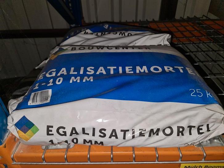 2x Egalisatiemortel 1-10 mm 25kg, Doe-het-zelf en Verbouw, Metselstenen, Ophalen of Verzenden