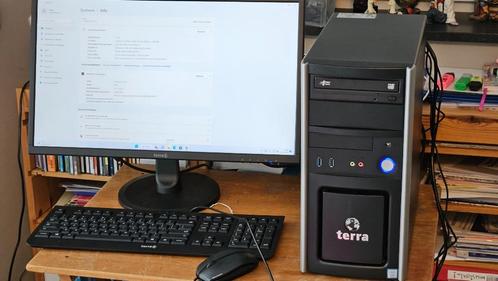 Mini Tower  PC (Intel Core i5 / 8GB / 256GB SSD ) (TERRA BUS, Computers en Software, Desktop Pc's, Zo goed als nieuw, 2 tot 3 Ghz