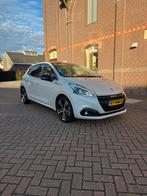 Peugeot 208 GT-line 1.2 110PK Panorama CarPlay Camera, Auto's, Voorwielaandrijving, Handgeschakeld, 570 kg, 3 cilinders