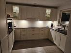 Mooie U-Keuken met houten deuren., Huis en Inrichting, U-keuken, Gebruikt, Hout, Ophalen