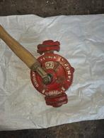 Nostalgische handpomp voor vloeistoffen, Ophalen, Gebruikt