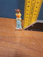 Bert met hoed poppetje ernie en bert Sesamstraat (4525), ., Ophalen of Verzenden, Zo goed als nieuw, Jhp