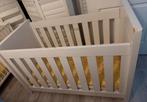 Baby bed ledikant met matras en hoeslaken, Ophalen, Gebruikt, Ledikant