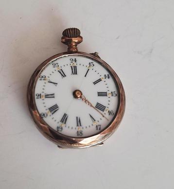 Antieke mechanisch zakhorloge beschikbaar voor biedingen