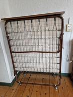 Opklapbed - ruimtebesparend en comfortabel, Eenpersoons, Bruin, Ophalen of Verzenden, 80 cm