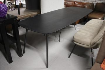 Eettafel VAIN Jess Design metaal eikenhout zwart ovaal  beschikbaar voor biedingen