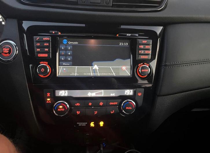 Originele Nissan X-Trail / Qashqai Navigatie Radio (Bosch), Auto diversen, Autoradio's, Zo goed als nieuw, Ophalen of Verzenden
