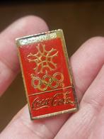 Zeldzaam vintage 80's Coca-Cola pin broche, Verzamelen, Ophalen of Verzenden, Zo goed als nieuw, Gebruiksvoorwerp