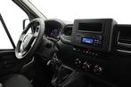 Renault Master 2.3 dCi 135PK L2H2 EURO 6 - Airco - Cruise -, Voorwielaandrijving, Gebruikt, 4 cilinders, Parkeersensor