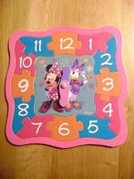 Minnie Mouse houten puzzel klok, Gebruikt, 10 tot 50 stukjes, Ophalen of Verzenden, Van hout