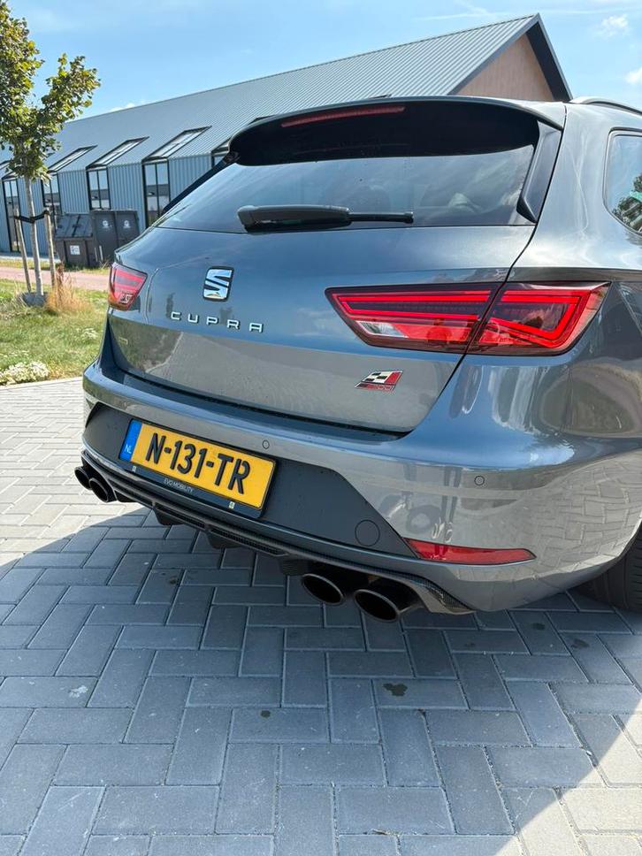 Seat leon Cupra 300 st carbon editie, Auto's, Seat, Particulier, Overige modellen, 4x4, ABS, Achteruitrijcamera, Adaptieve lichten