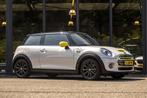 MINI Mini Electric Essential 33 kWh (bj 2020, automaat), Auto's, Gebruikt, 4 stoelen, Wit, Leder