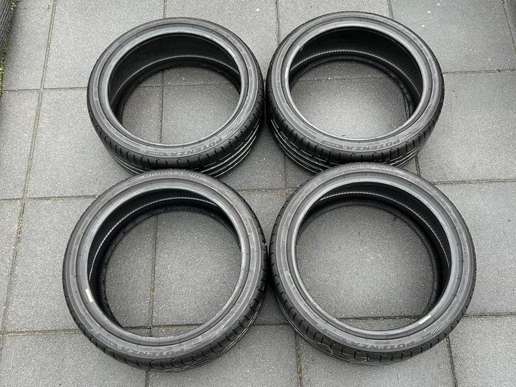 Bridgestone Potenza - 225/40/19 - 7/8MM - 2023 - Nieuwstaat, Auto-onderdelen, Banden en Velgen, Band(en), Zomerbanden, 19 inch