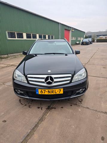 Mercedes-Benz C-Klasse 1.8 C180 CGI Estate 2010 Zwart beschikbaar voor biedingen